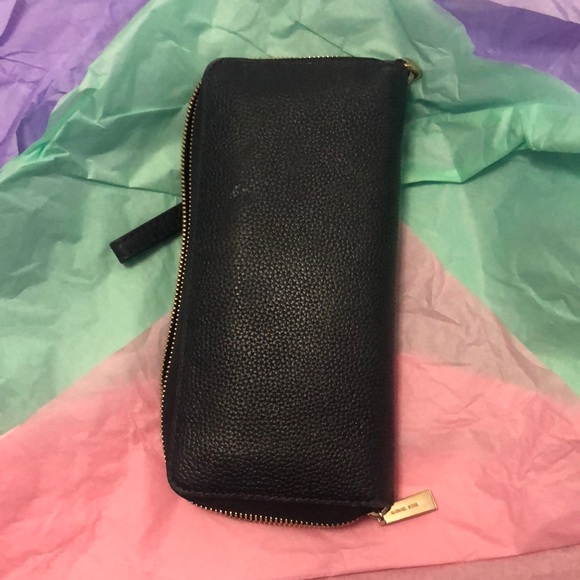 Wallet - Picture 3 of 4